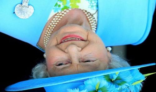 В Англии считается изменой расположение почтовой марки с портретом королевы вверх ногами.