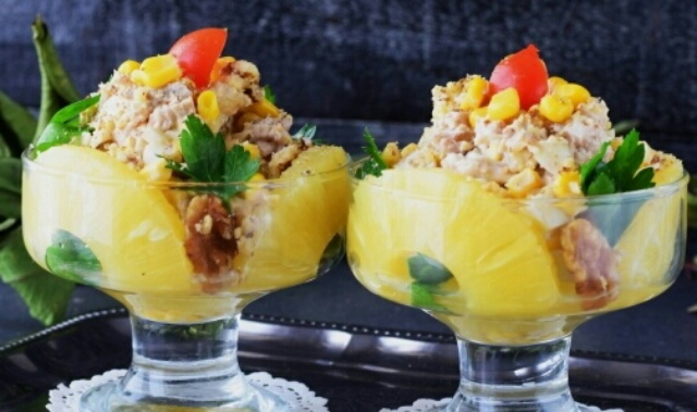 Потрясающая подборка вкуснейших салатов с курицей Потрясающая подборка вкуснейших салатов с курицей