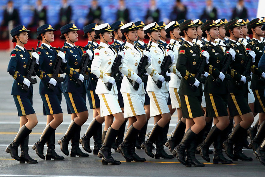 Украшение военных парадов. Это и правда, красиво.