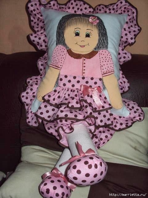 Детские подушки-куклы с росписью акриловыми красками (6) (480x640, 154Kb)
