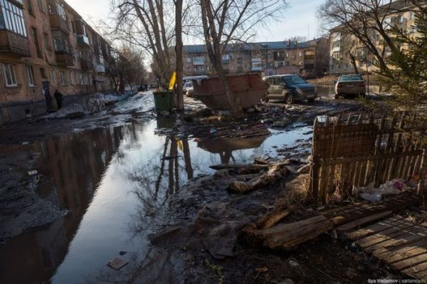 Откуда берется грязь на улицах наших городов (60 фото)