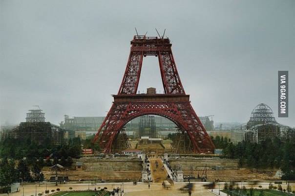 Эйфелева башня