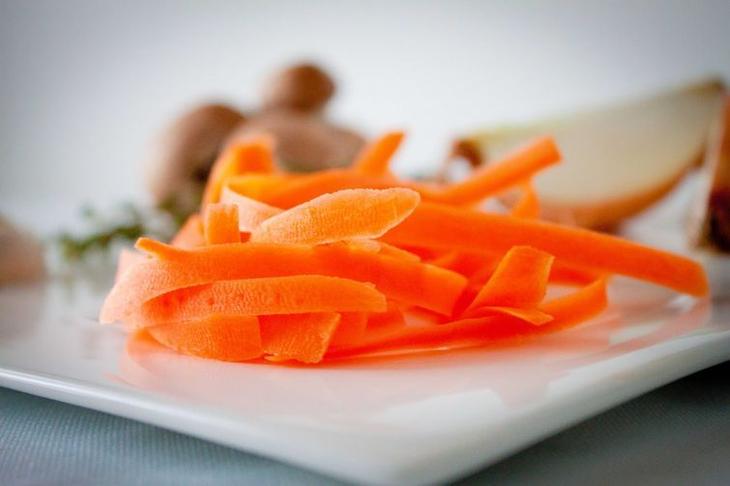 Лучше не чистить: 7 продуктов, которые полезнее есть с кожурой какие продукты лучше не чистить, продукты которые полезнее есть с кожурой