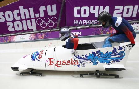 МОК недоволен красным цветом и подозрительными русскими завитушками