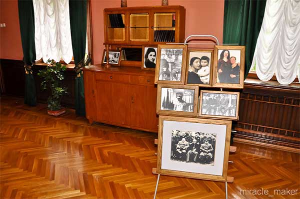 Экскурсия по даче Сталина Экскурсия по даче Сталина