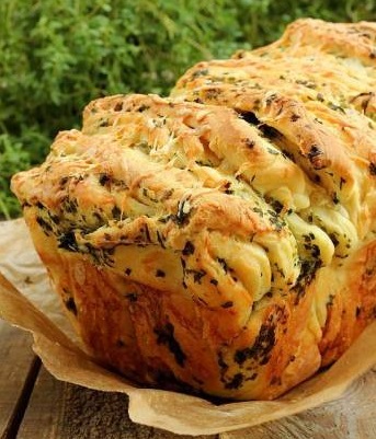 Рецепт отрывного хлеба - вкуснейший хлеб с сыром и зеленью