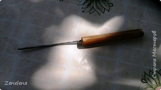 Обещала очередную часть из серии НИЧЕГО НЕ ВЫБРАСЫВАЕМ, но подоспел дачный сезон, и на первый план вышли сельскохозяйственные хлопоты, а с ними и очередные приспособления-изобретения. Писала в прошлом году осенью, но только сейчас руки дошли все упорядочить, фотографии обработать и разместить на сайте. Так что получились воспоминания и рекомендации в одном посте. фото 4