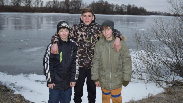Школьник спас тонущих на озере детей новости, школьники, Спасение, липецкая область