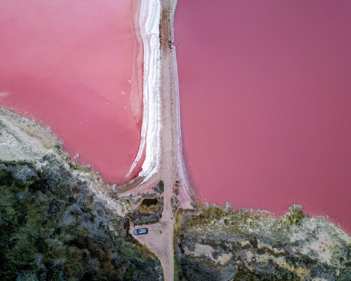 Озеро Hutt Lagoon в Австралии