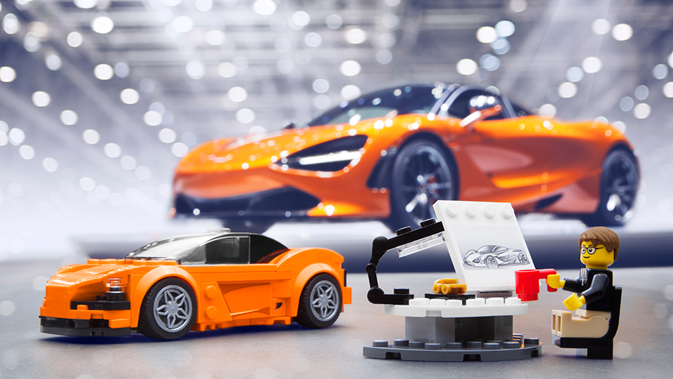 Новейший суперкар McLaren стал конструктором Lego