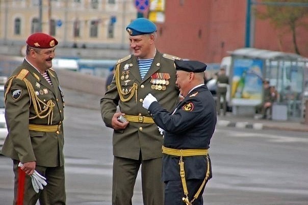 РЕАЛЬНЫЙ БОЕВОЙ БУРЯТ! : ПОЛКОВНИК О.В. ДАРЖАПОВ РЕАЛЬНЫЙ БОЕВОЙ БУРЯТ! : ПОЛКОВНИК О.В. ДАРЖАПОВ