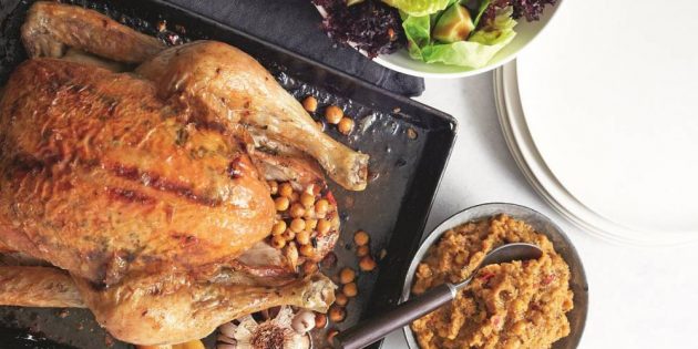 Курица в духовке с паштетом из нута Что приготовить из курицы: Курица в духовке с паштетом из нута