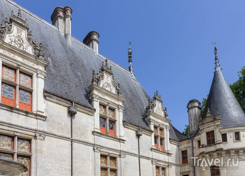 Замок Азе-лё-Ридо (Château d'Azay-le-Rideau)