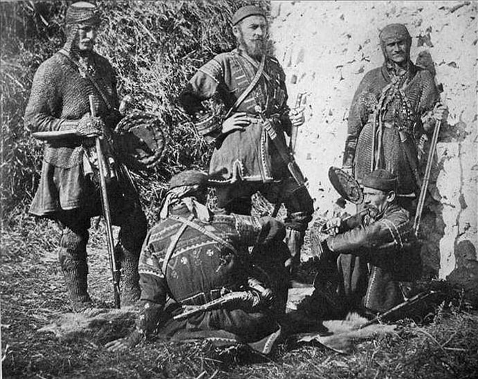 Хевсуры: почему этот грузинский народ считают потомками крестоносцев Хевсуры: почему этот грузинский народ считают потомками крестоносцев