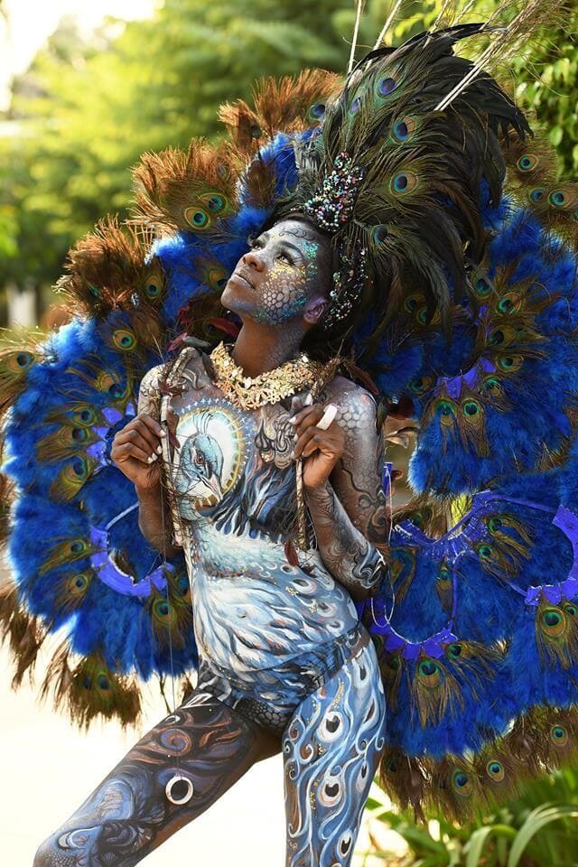 20 сочных снимков с фестиваля бодиарта в Экваториальной Гвинее Фестиваль, бодиарт, краска, красота, рисунок, талант, тело, художник