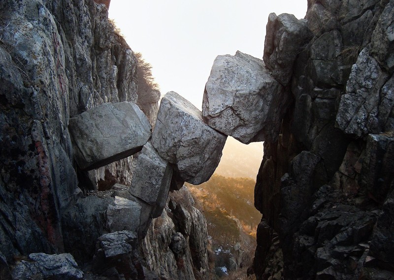 Разрушение пород без фотошопа, красивое фото, лови момент, удачное фото