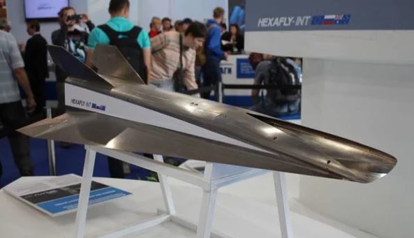 «В 7-8 раз выше скорости звука»: российские авиастроители испытают самолёт будущего «В 7-8 раз выше скорости звука»: российские авиастроители испытают самолёт будущего