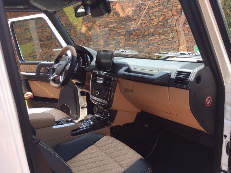Первый внедорожный Maybach на базе G-Class 4x4 Squared Первый внедорожный Maybach на базе G-Class 4x4 Squared