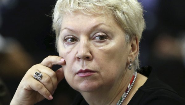 «В Калининграде нужна люстрация тех, кто измену Великой России сделал своей профессией» «В Калининграде нужна люстрация тех, кто измену Великой России сделал своей профессией»