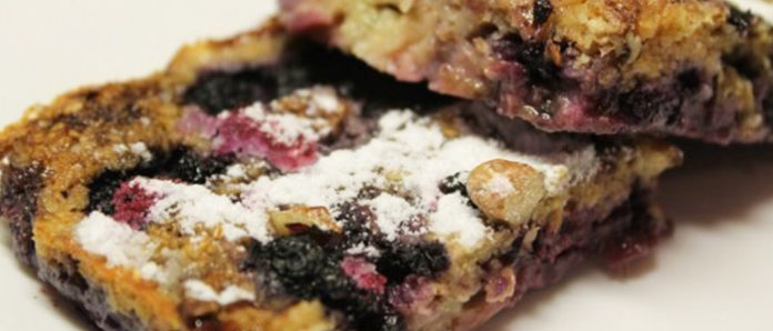 Овсяный пирог с бананами и черникой Овсяный пирог с бананами и черникой