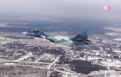 Появилось видео первого полета Су-57 с новым двигателем Появилось видео первого полета Су-57 с новым двигателем