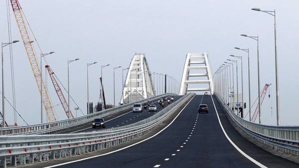 В российских регионах отремонтируют и построят тысячи мостов. Они обойдутся в триллион рублей