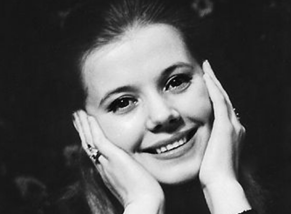 Скончалась актриса и певица Людмила Сенчина