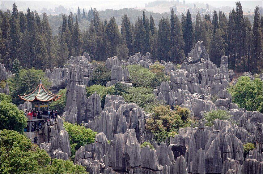 Каменный лес в Китае