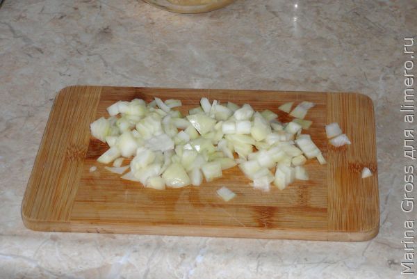 Гороховые котлеты со сметанным соусом Гороховые котлеты со сметанным соусом