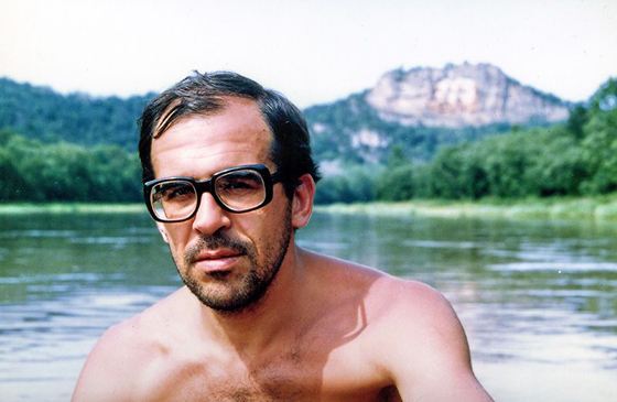 Сергей Лавров в студенческий годы