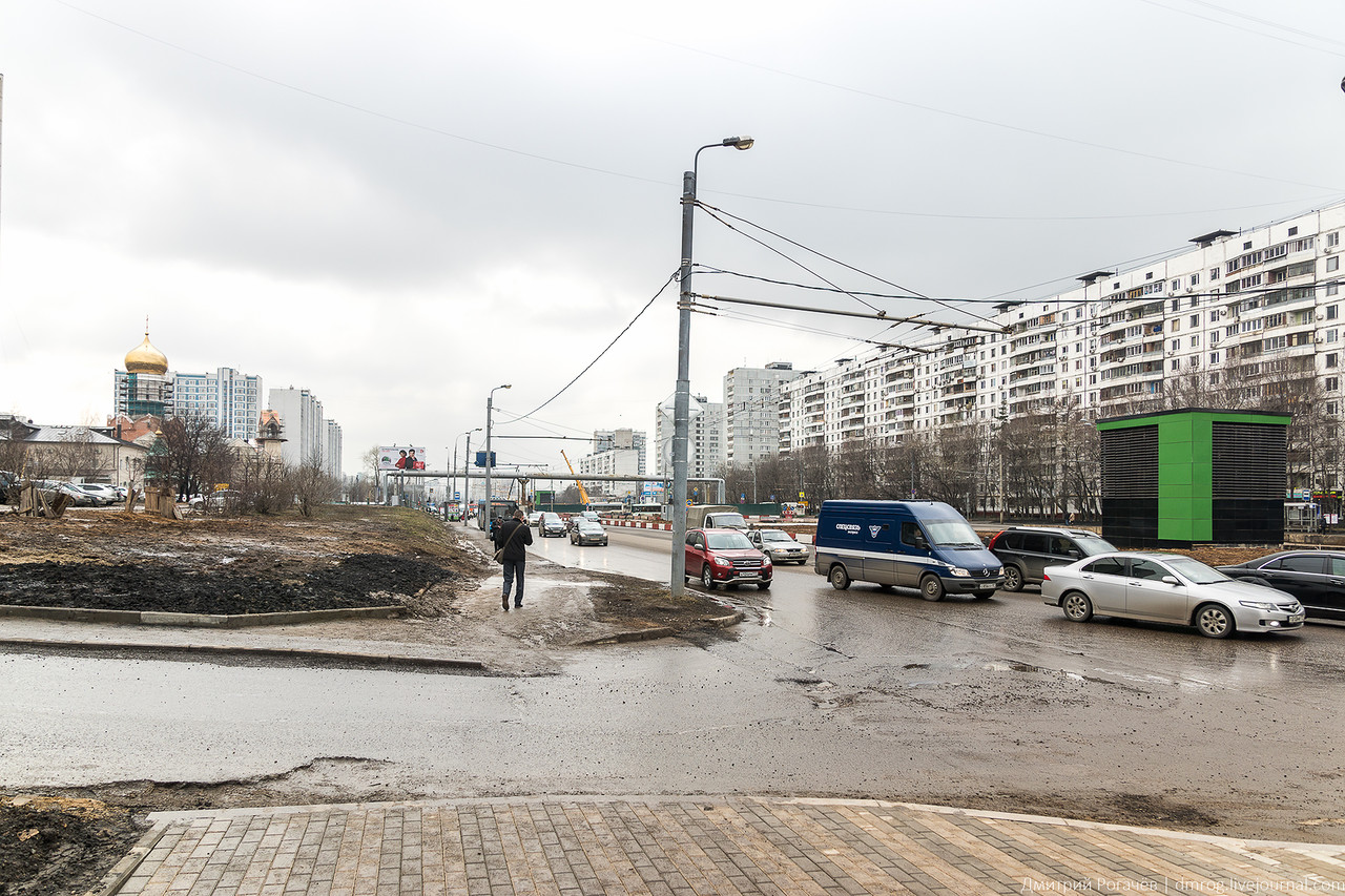 Туман в дремучем лесу. Станция метро Раменки Туман в дремучем лесу. Станция метро Раменки