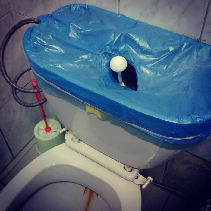 Крышка бачка. Крышка бачка.
