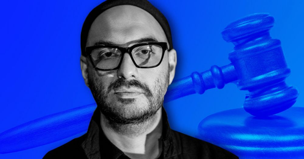 8 фактов о том, что не так с обвинениями Серебренникову