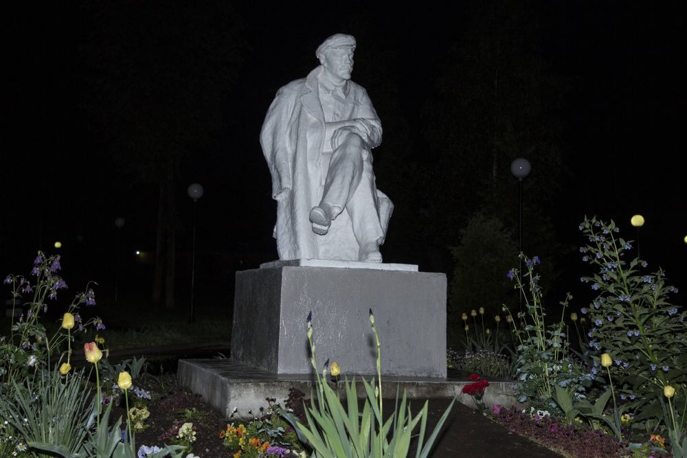9 искренних фото из повседневной жизни города Дно