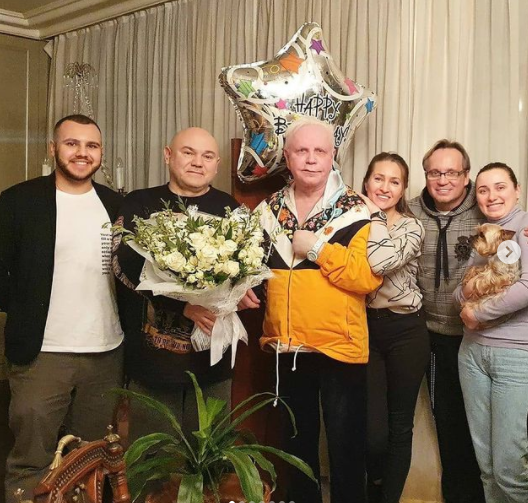 Борис Моисеев опубликовал фото с празднования своего дня рождения