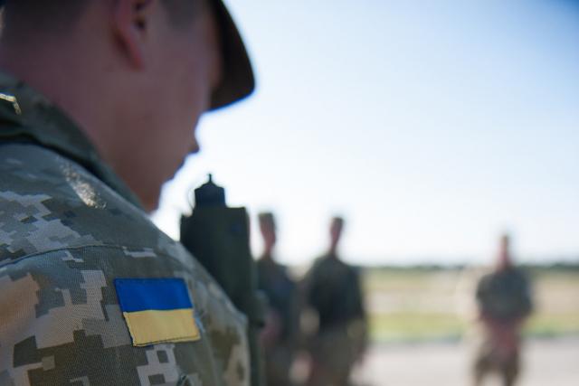 ВСУ в Донбассе снова понесли небоевые потери Бойцы ВСУ