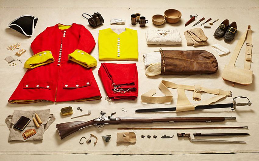 Ammunition and clothing British soldier warrior, ammunition