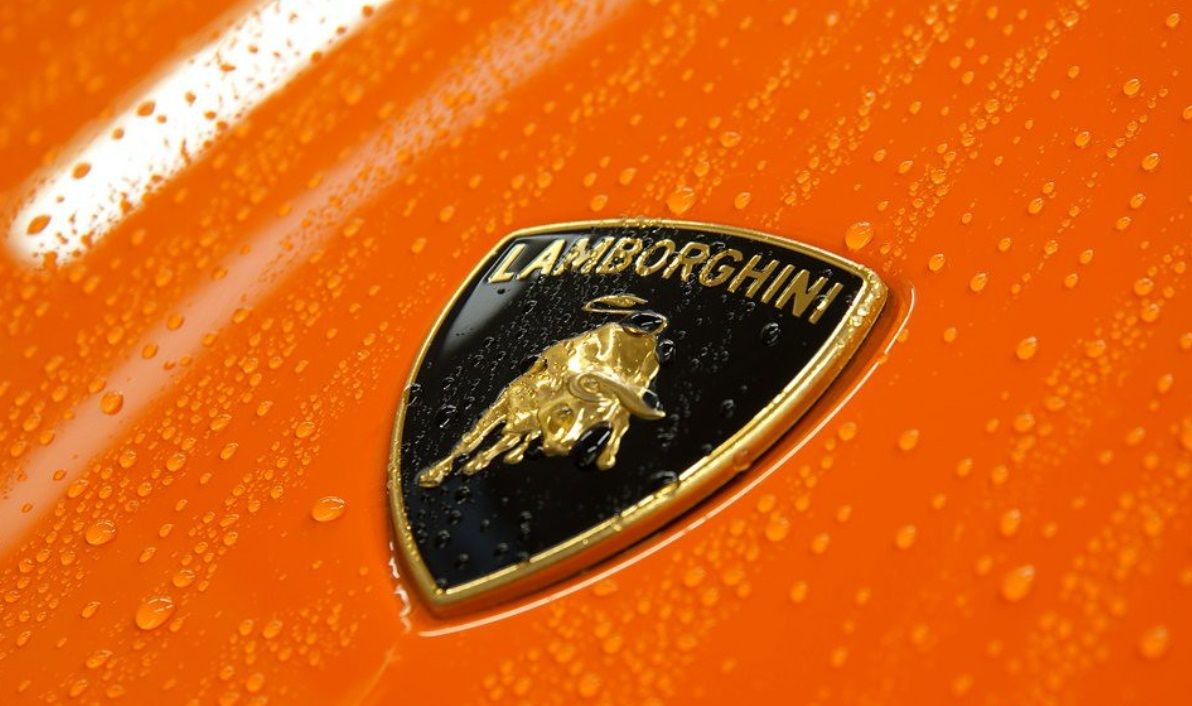 Lamborghini вводит четырехдневную рабочую неделю Lamborghini вводит четырехдневную рабочую неделю