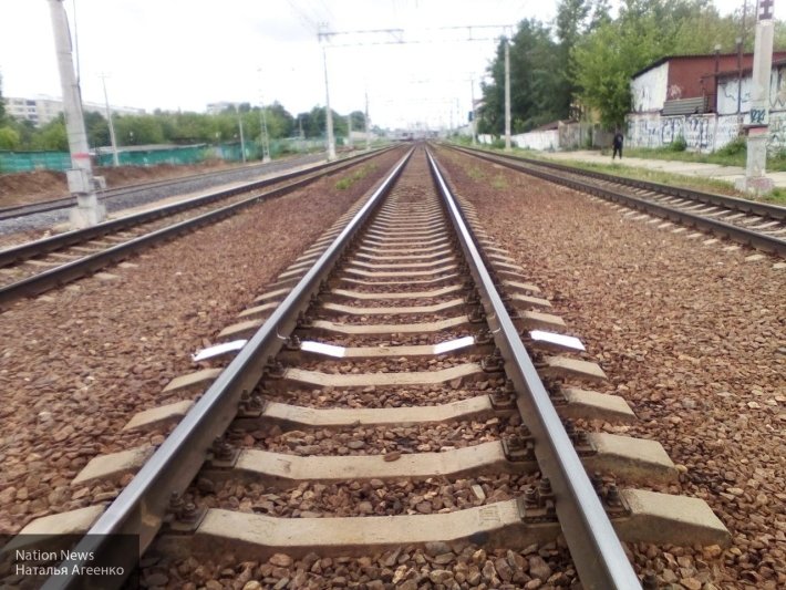 «Подрезать» Rail Baltic: амбициозной дороге ЕС в обход РФ дают «синий свет»