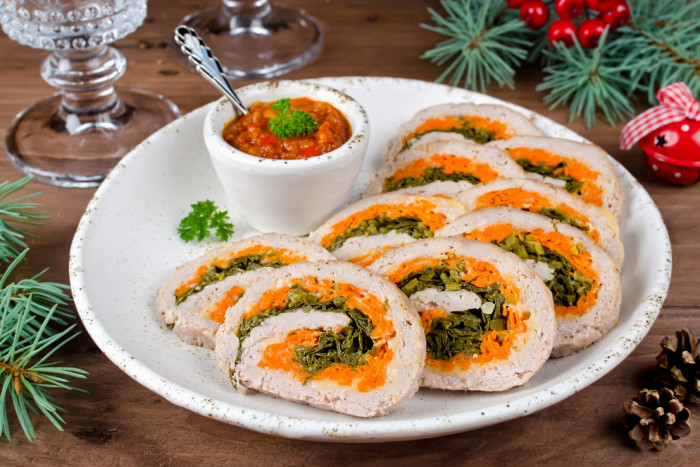 рулет с морковью и сыром