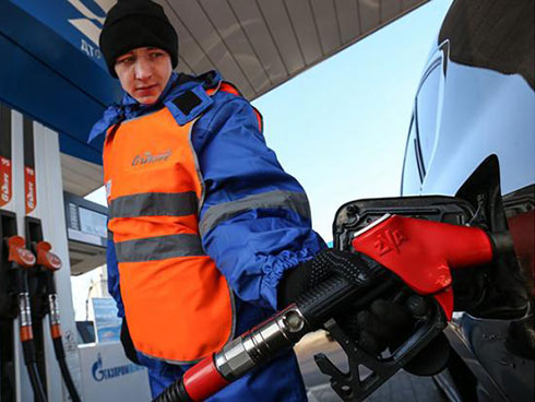 Бензин по 50 рублей за литр: Скоро в продаже