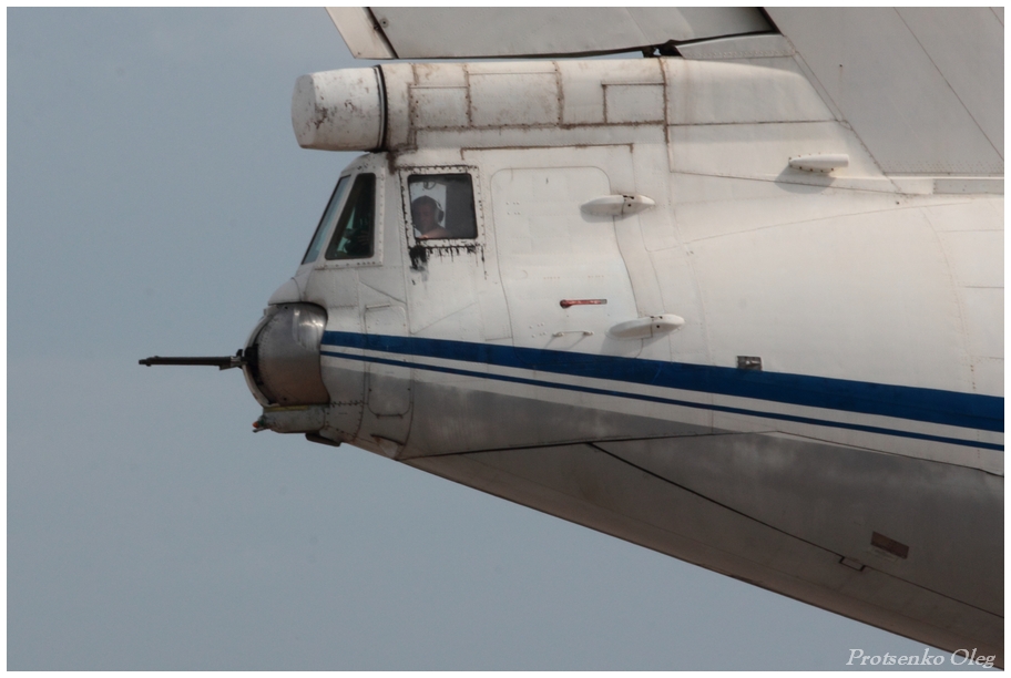IL-76 N76777-006 IL-76 N76777-006