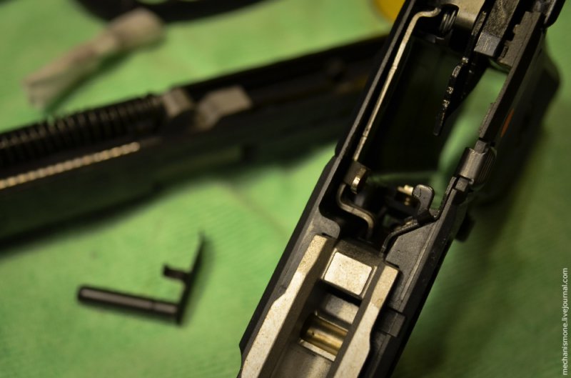 Partial disassembly and cleaning of the gun Ruger CP9