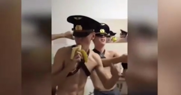 Поддержка ульяновских курсантов превратилась в массовый флешмоб (ВИДЕО)