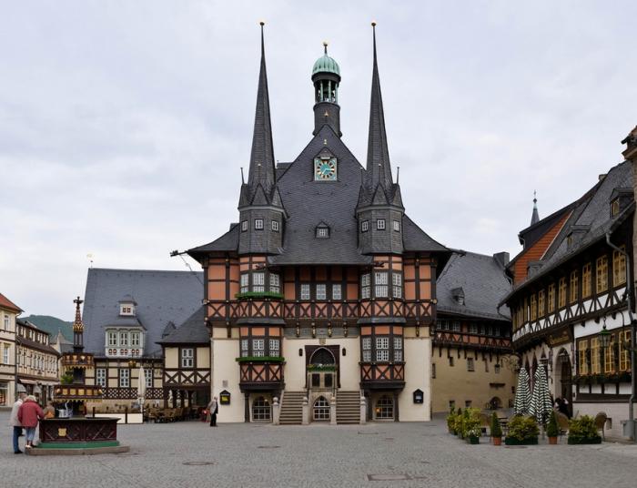 10 уникальных строений Германии (9 фото) 10 уникальных строений Германии (9 фото)