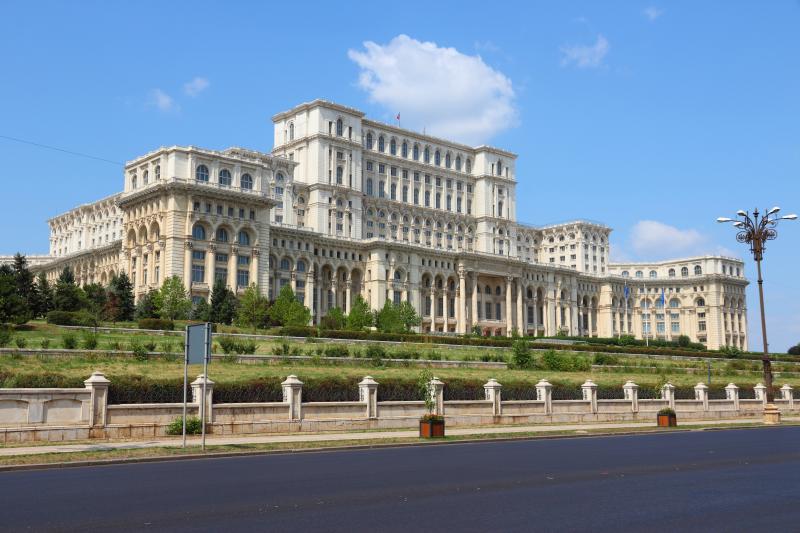 Европа весной