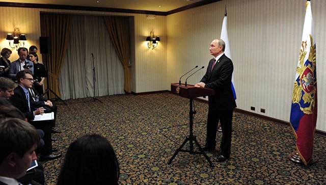 Путин назвал "печальным фактом" арест Улюкаева