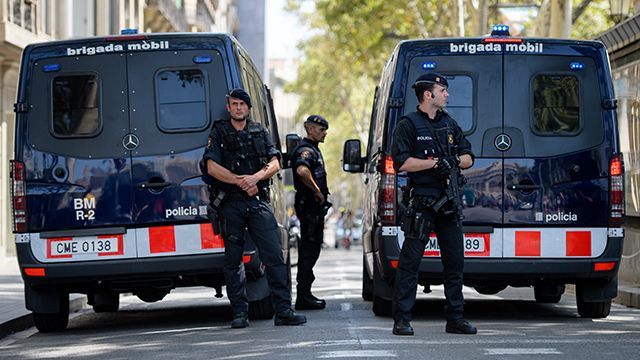 Полиция Каталонии отказывается подчиняться единому координатору