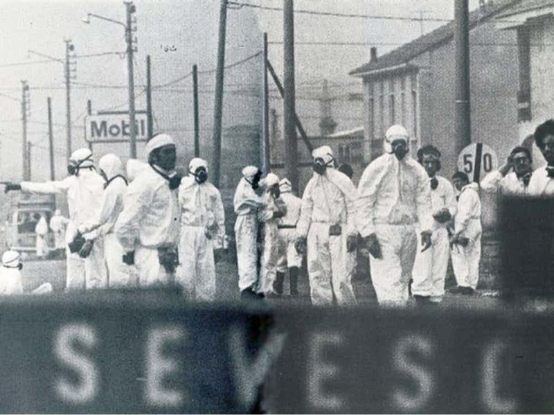 Химическая катастрофа в Севезо Химическая катастрофа в Севезо природа, человек, экологические бедствия