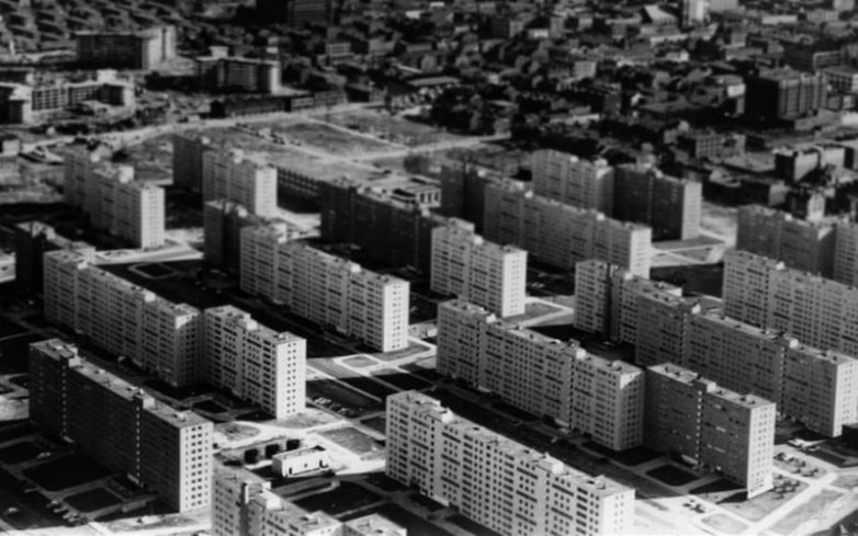 Почему в США не строили такие же дома, как были в СССР? Почему в США не строили такие же дома, как были в СССР?